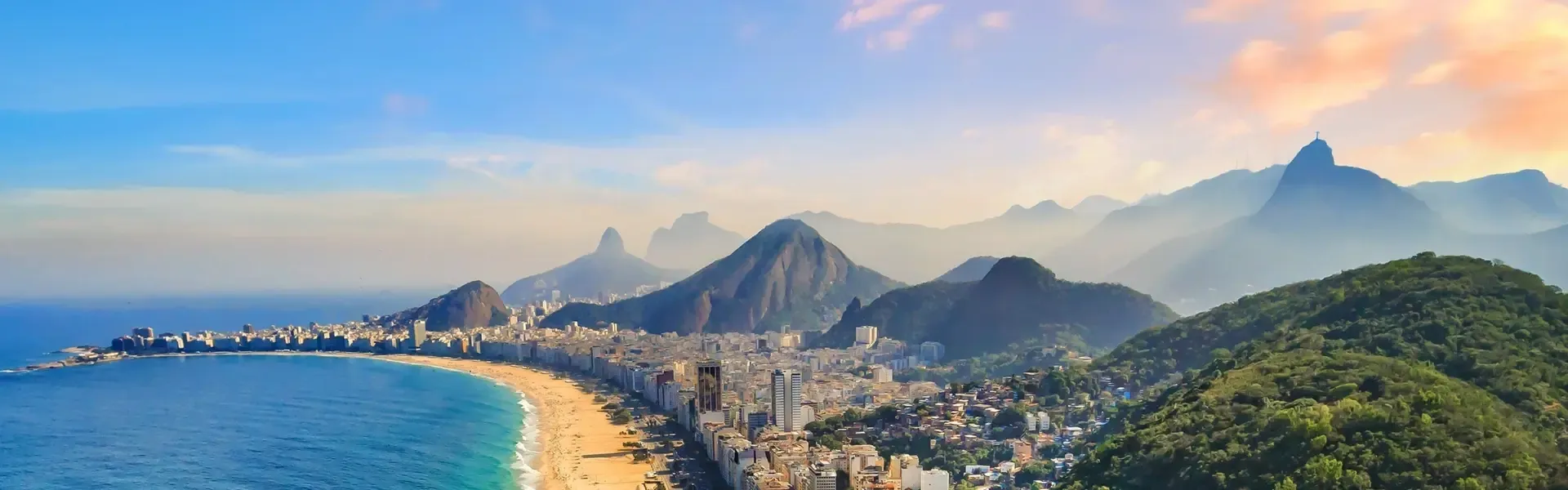 Encontre o seu imóvel à venda no Brasil - Vista da cidade do Rio de Janeiro e vista para o mar - Brasil