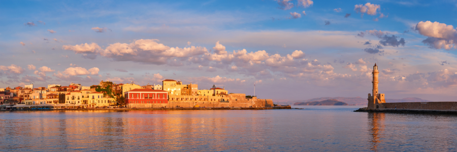 Chania port in Crete - Freepik Chania port in Crete - Freepik