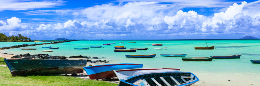 old fishing boatin Mauritius - freepik old fishing boatin Mauritius - freepik