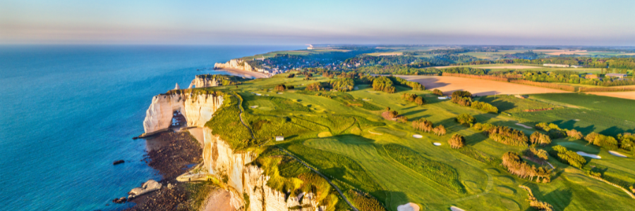 2 Etretat Normandie - France - Freepik 2 Etretat Normandie - France - Freepik