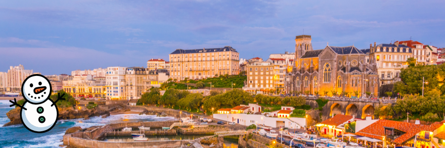 Christmas in Biarritz - Christmas Market - Canva Christmas in Biarritz - Christmas Market - Canva