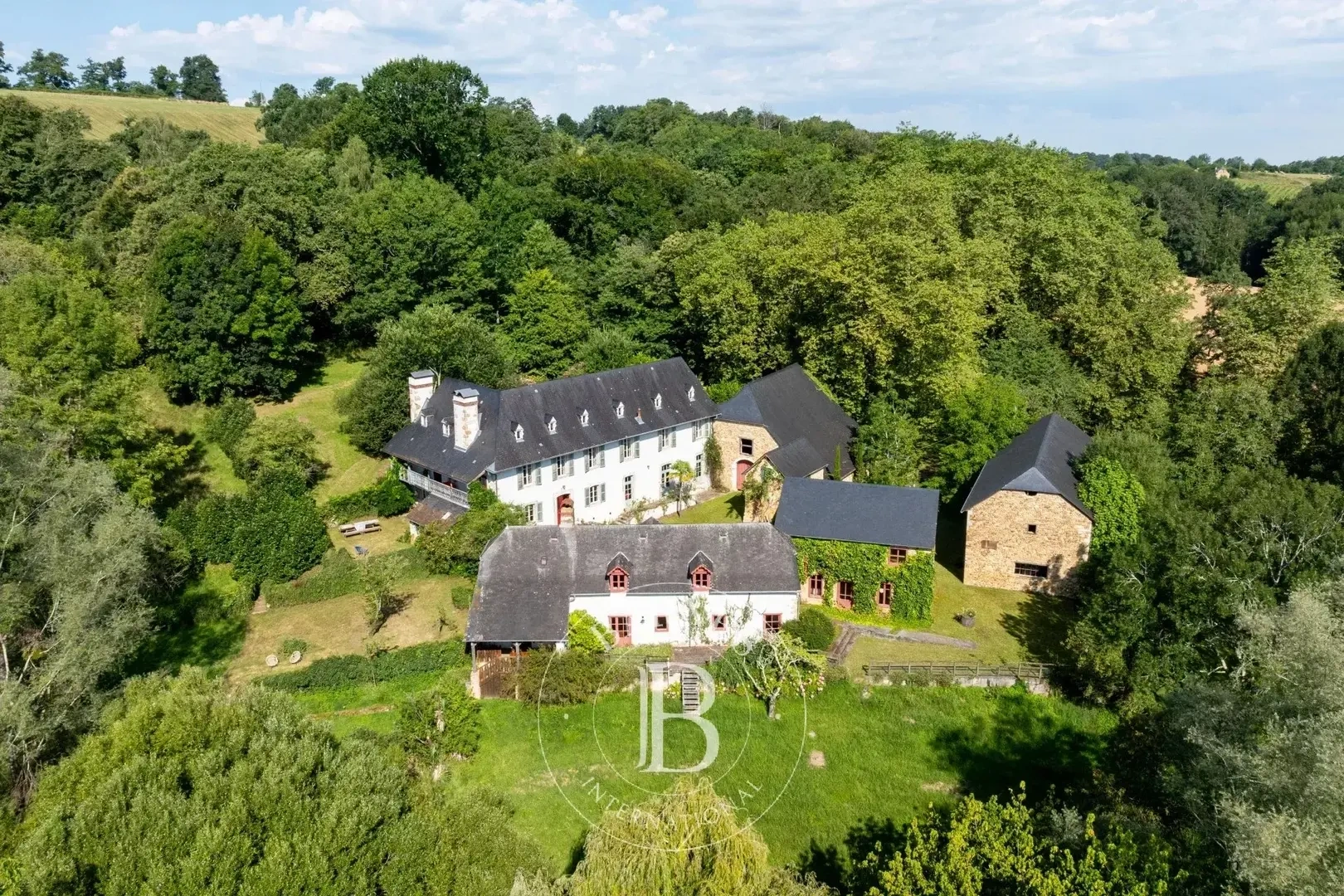 1 - estate for sale in pau pyrénées-atlantiques - côte basque france