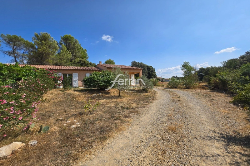 2 - vente villa salernes var france