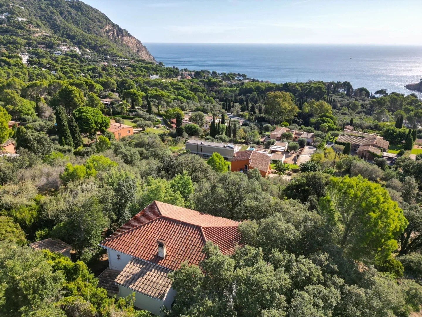 2 - venta terreno vista al mar begur cataluña españa