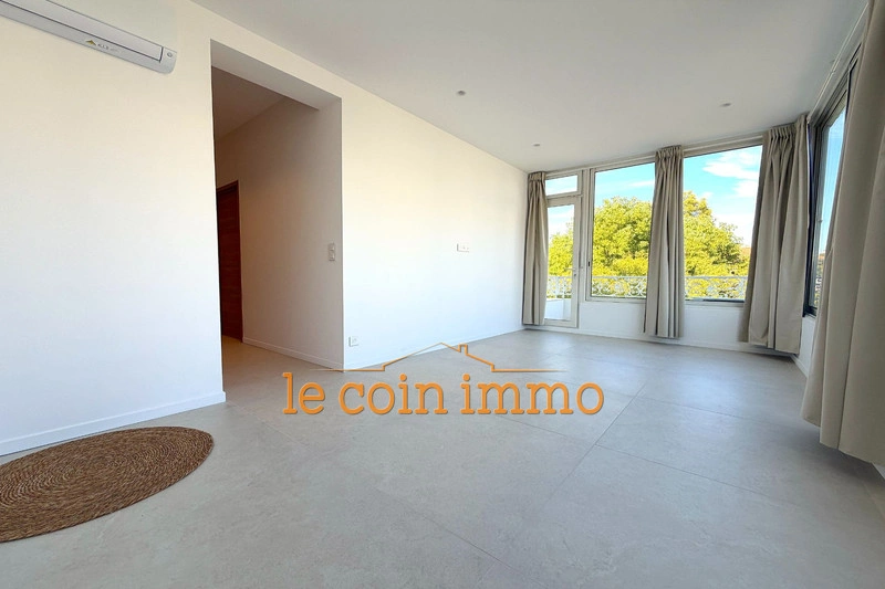 1 - beach walk apartment for sale in juan les pins alpes-maritimes france