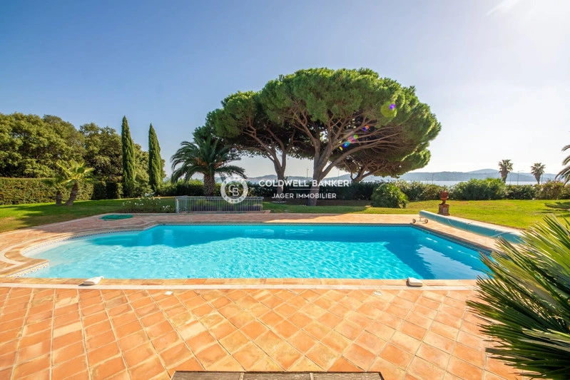 2 - verkoop huis uitzicht op zee grimaud var frankrijk