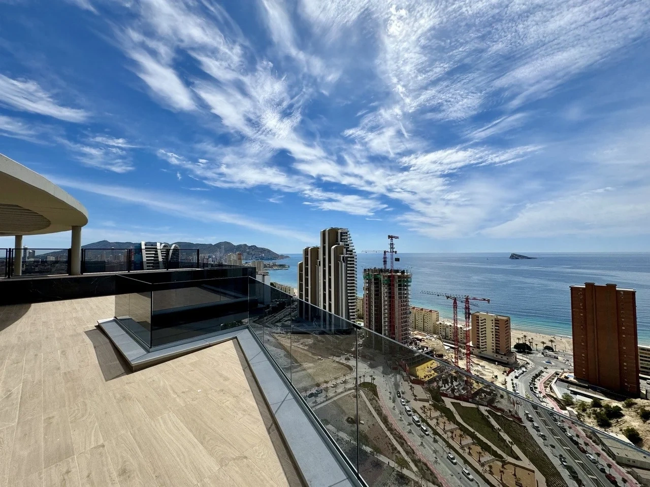 2 - sea view apartment for sale in benidorm - costa blanca valencian community spain
