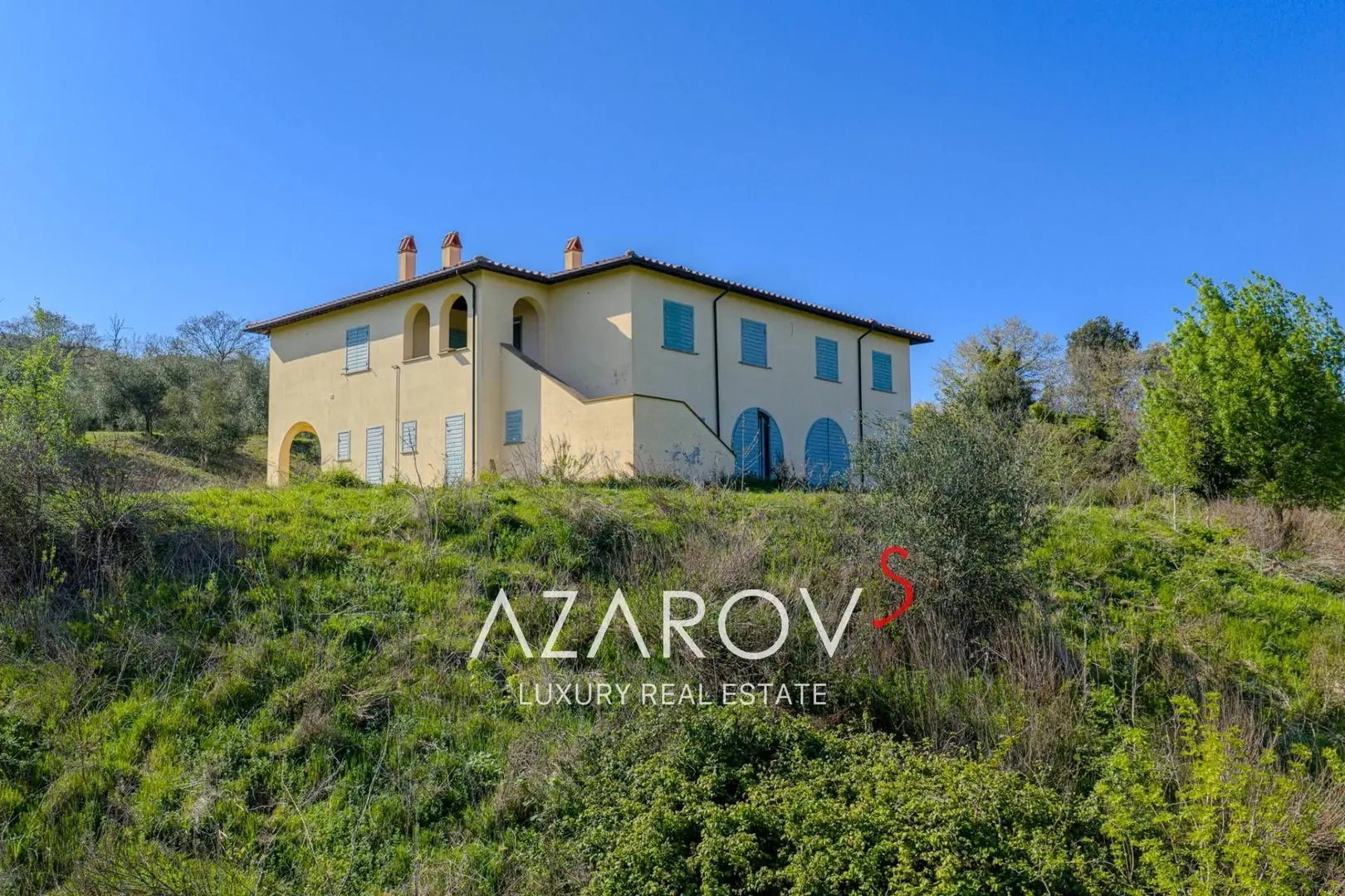 2 - house for sale in manciano tuscany italy