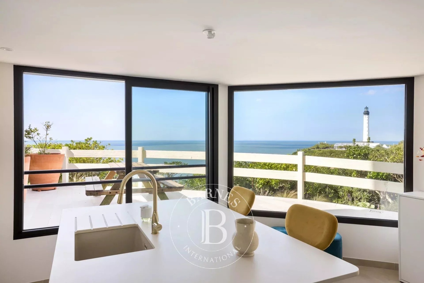 1 - sea view apartment for vacation rentals in biarritz - côte basque pyrénées-atlantiques - côte basque france