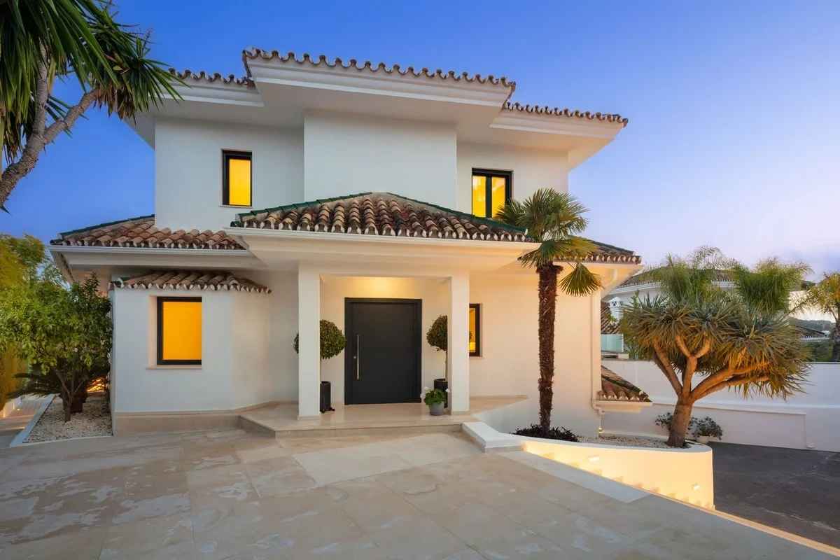 2 - vendita villa vista mare nueva andalucia andalusia spagna