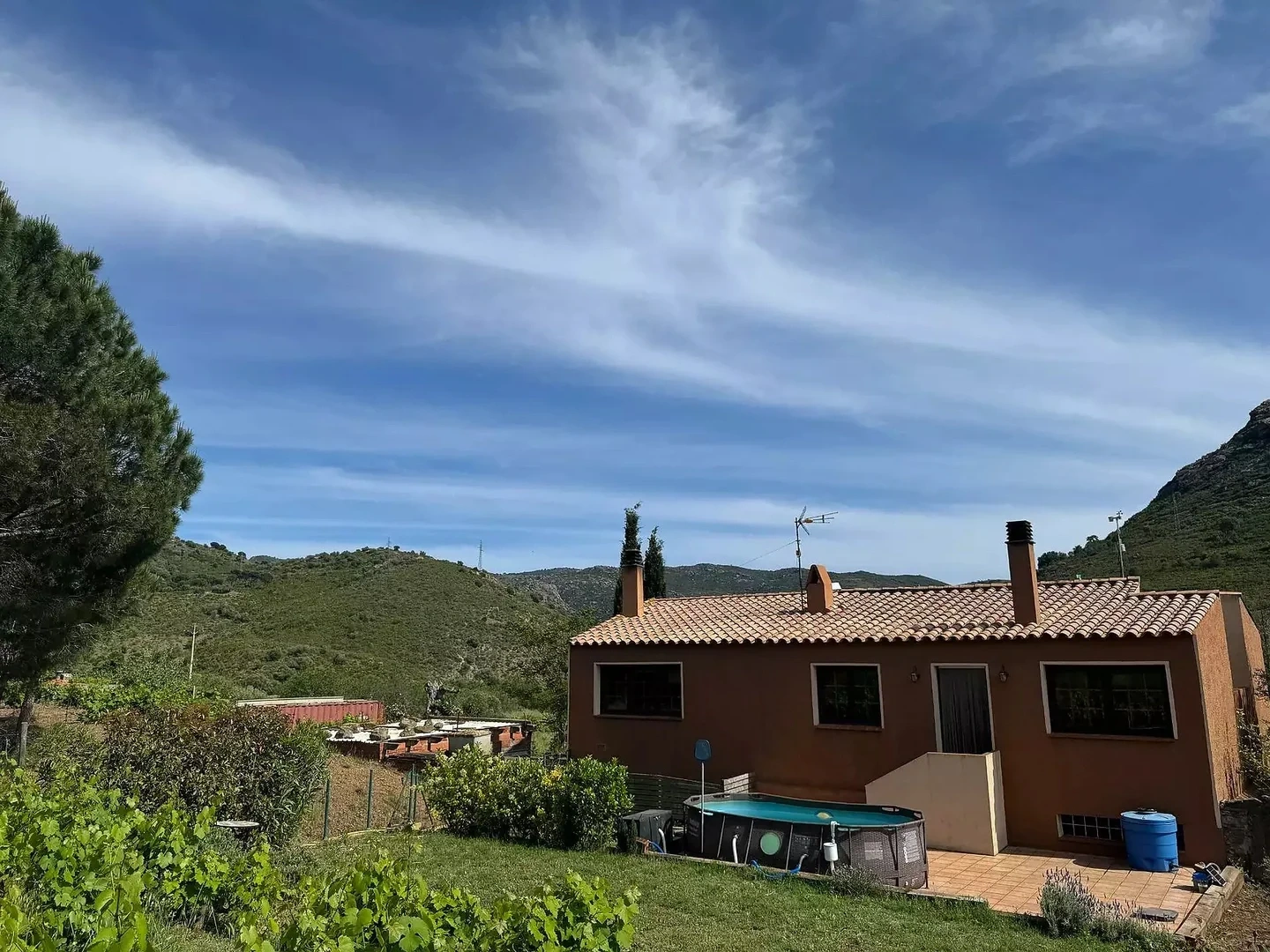 2 - продажа villa llança каталония испания