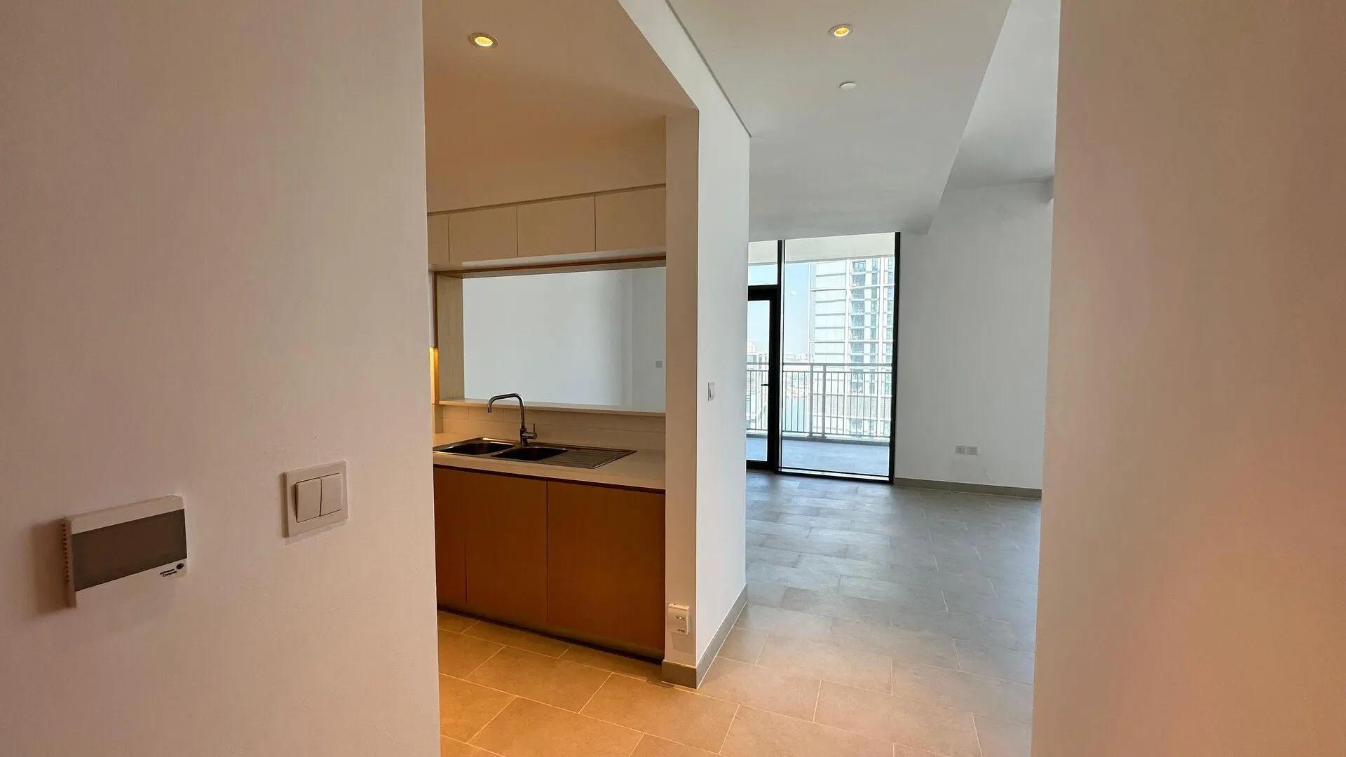 2 - sea view apartment for sale in dubai dubai united arab emirates