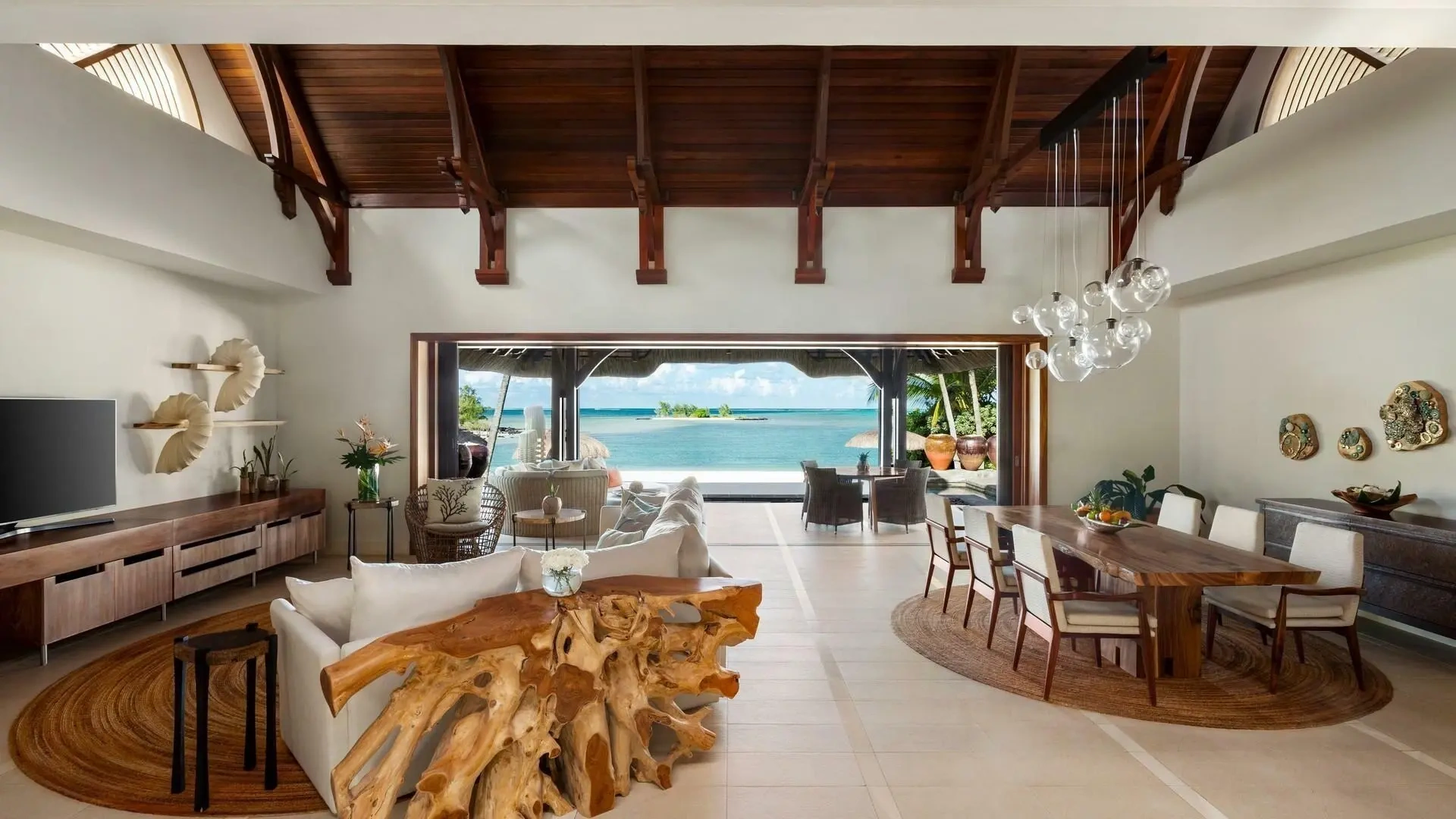 2 - sea view villa for sale in trou d'eau douce flacq mauritius