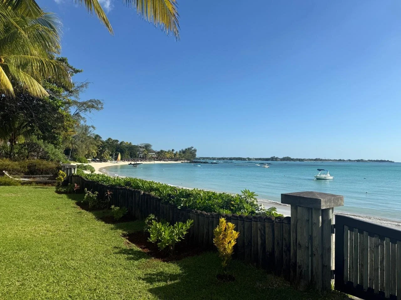 1 - venda casa frente ao mar grand baie rivière du rempart maurício