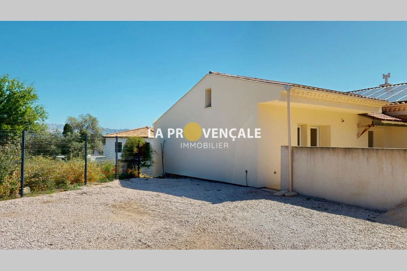 1 - house for sale in gréasque bouches-du-rhône france