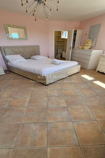2 - house for sale in tourves var france