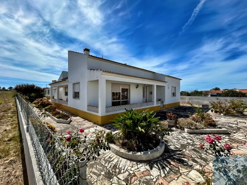1 - house for sale in rogil algarve portugal
