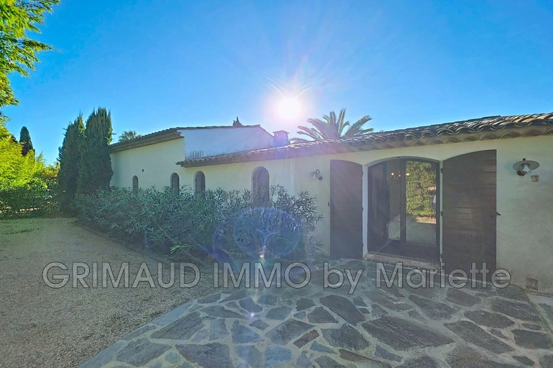 2 - venta casa grimaud var francia