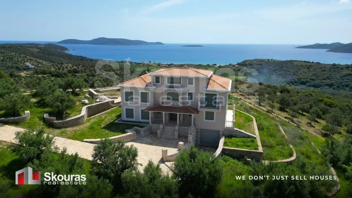 2 - vendita casa vista mare foiníki peloponneso grecia