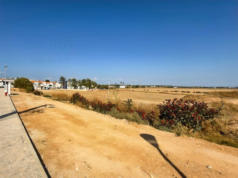 1 - plot of land for sale in carvoeiro algarve portugal