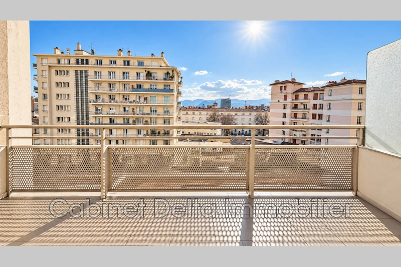 2 - apartment for sale in toulon var france
