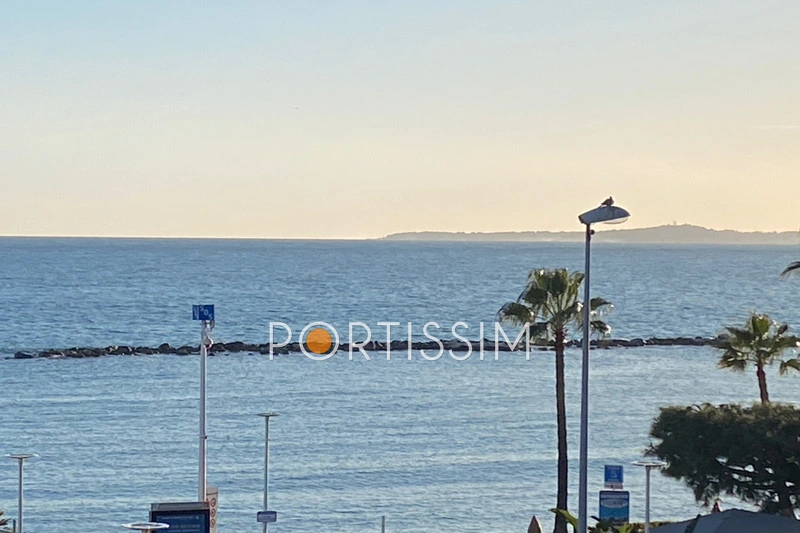 1 - vente appartement pieds dans l'eau saint-laurent-du-var alpes-maritimes france