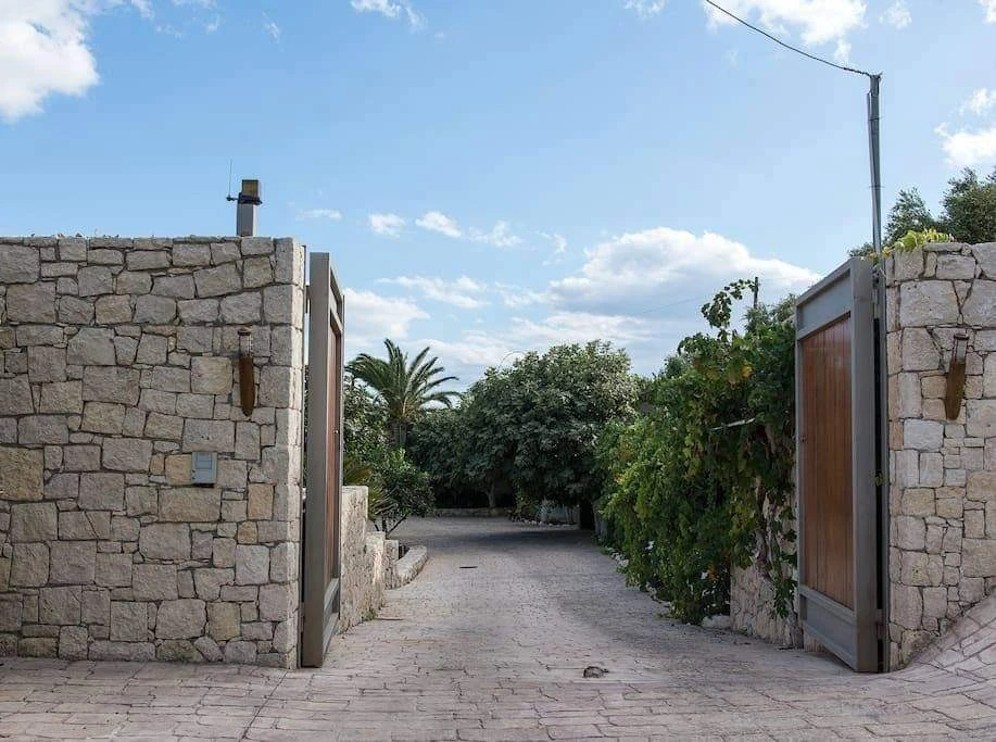 2 - vente maison vue mer siteía crète grèce