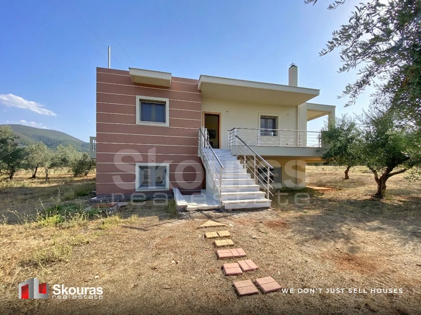 1 - vente maison athíkia péloponnèse grèce