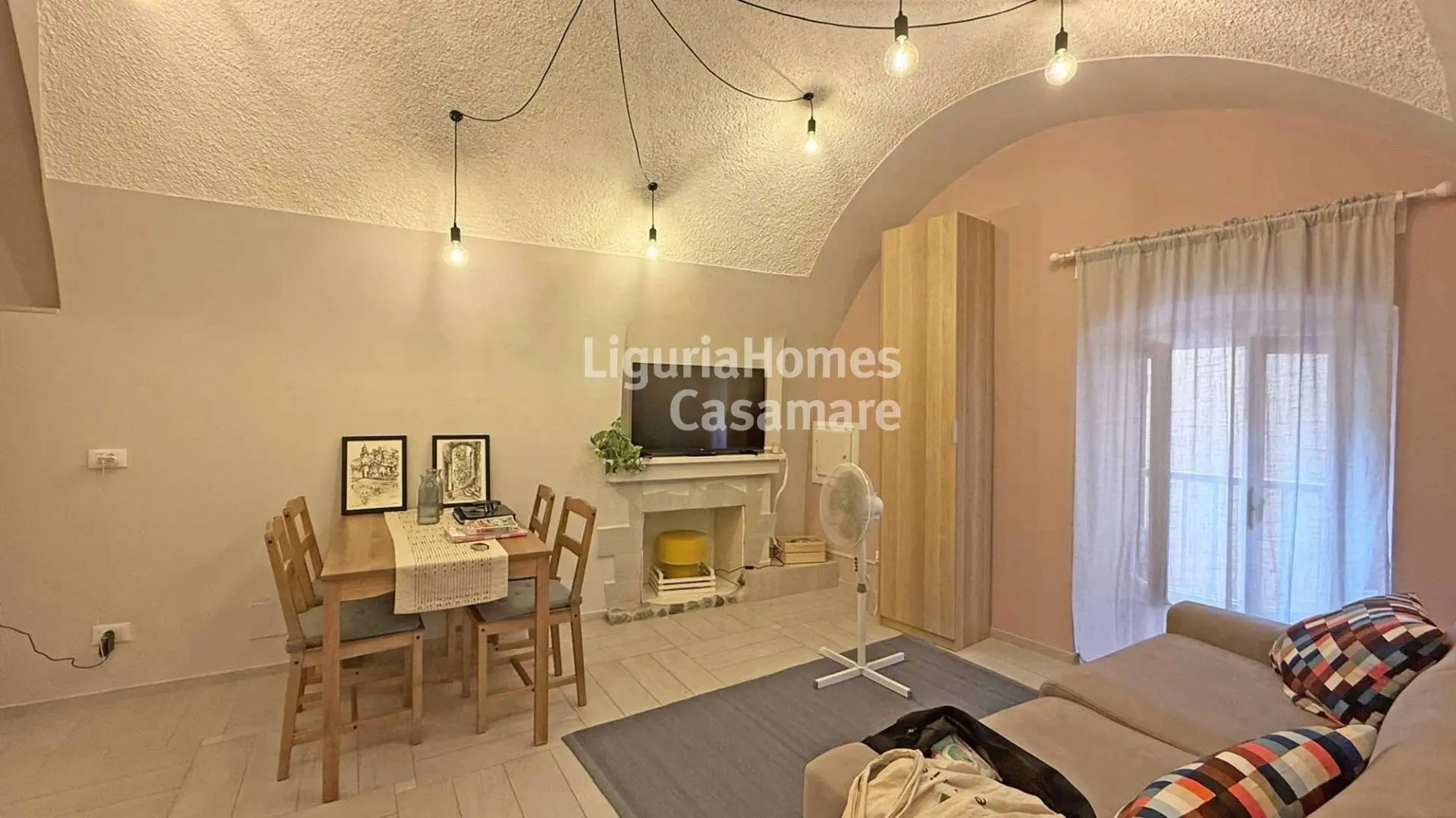 2 - verkoop appartement dolceacqua liguria italië