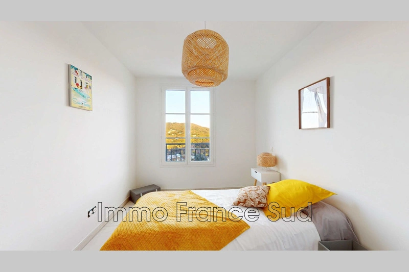 2 - venda casa la garde-freinet var frança