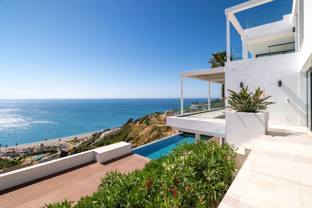 1 - sea view house for sale in manilva andalusia spain