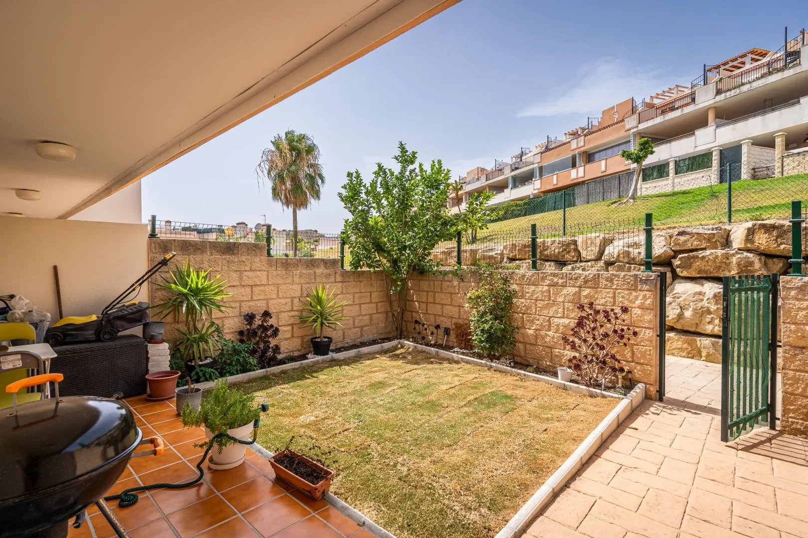 2 - venta apartamento vista al mar casares - costa del sol andalucía españa