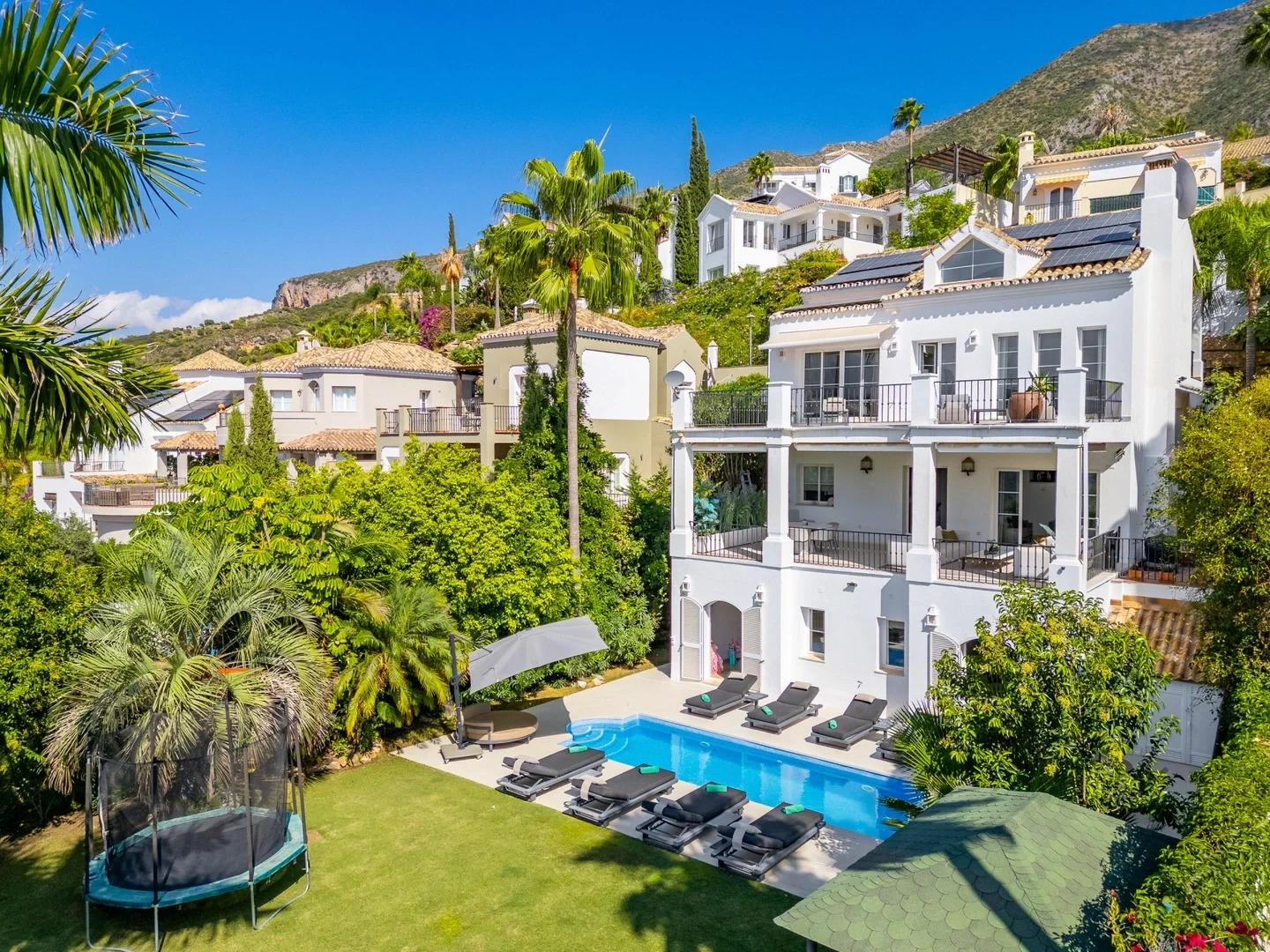 2 - продажа villa вид моря istan андалусия испания