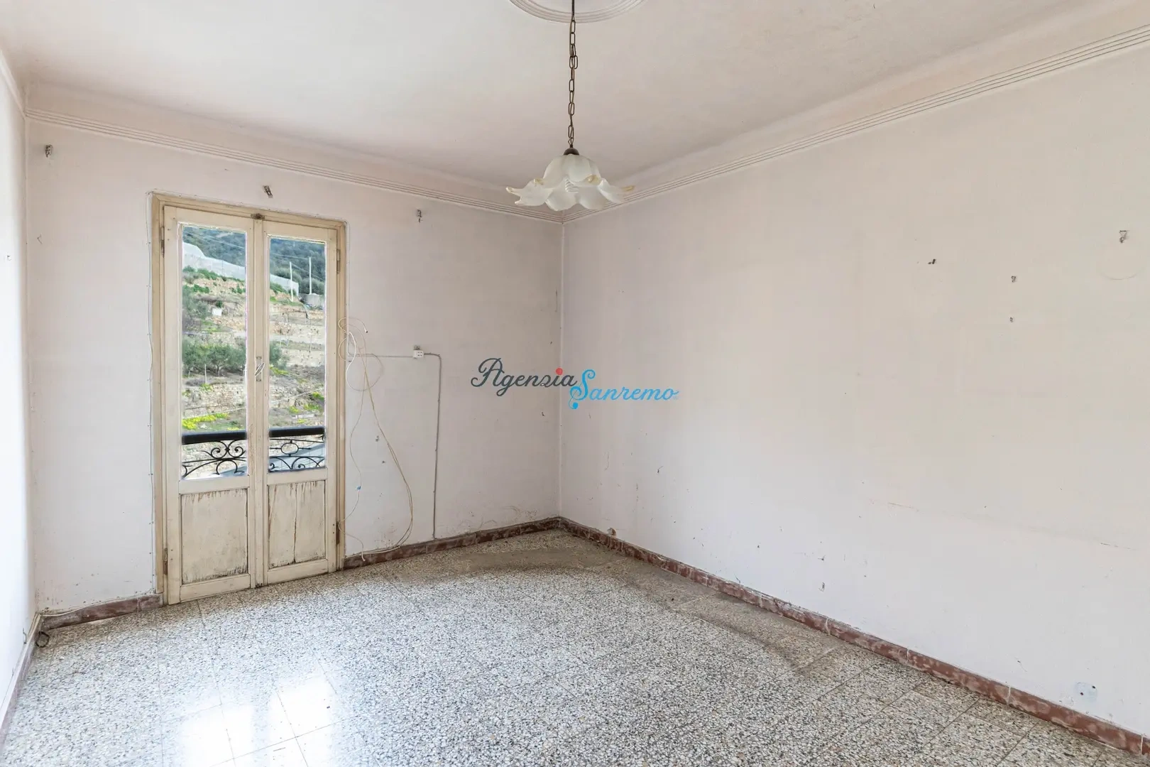2 - verkauf wohnung sanremo ligurien italien