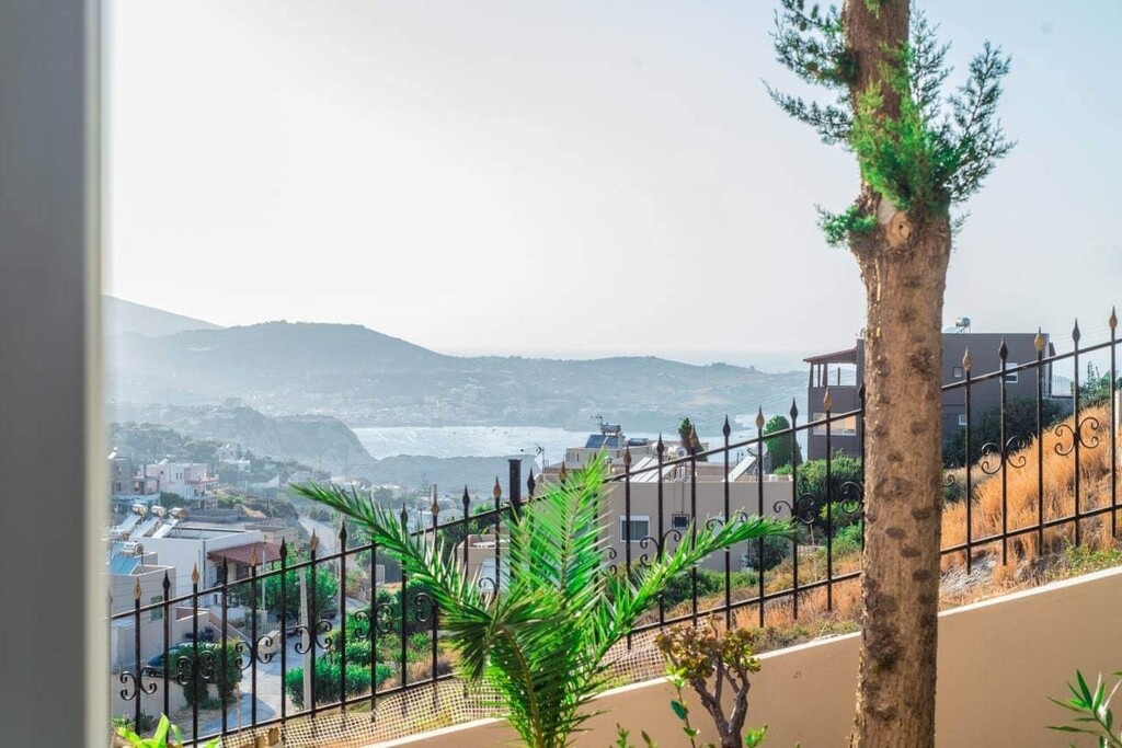 2 - sea view house for sale in lygariá crete greece