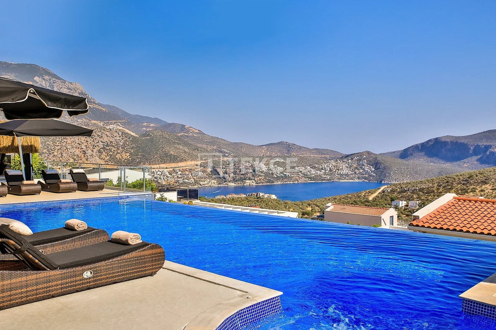 2 - vente maison vue mer kas antalya turquie