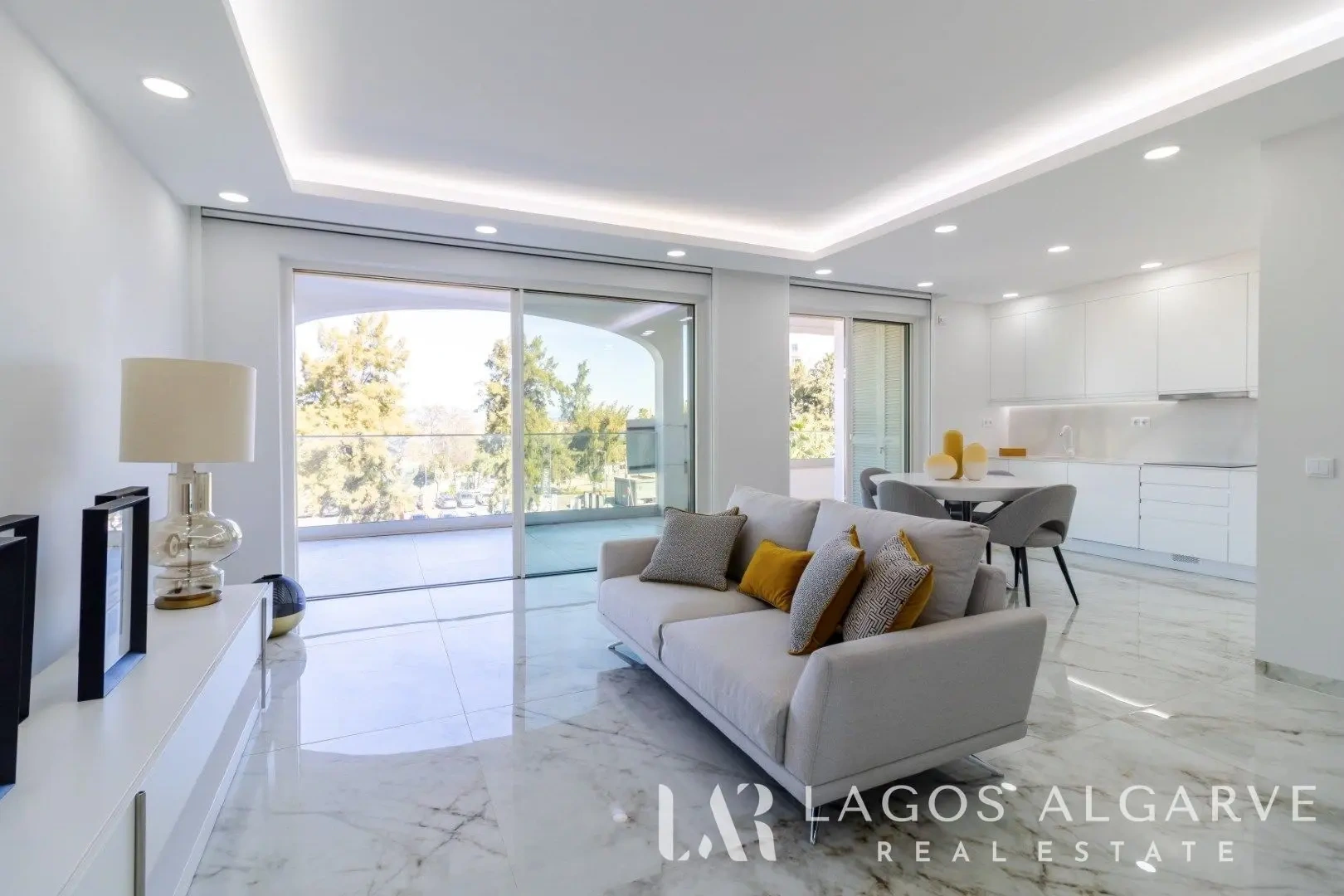 1 - apartment for sale in lagos algarve portugal