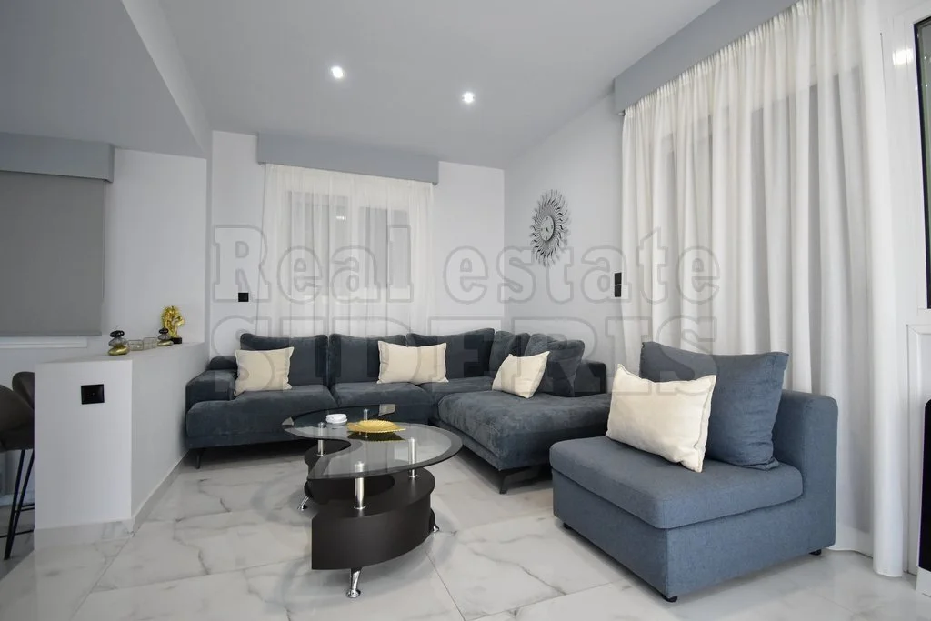 2 - vendita villa vista mare loutráki peloponneso grecia