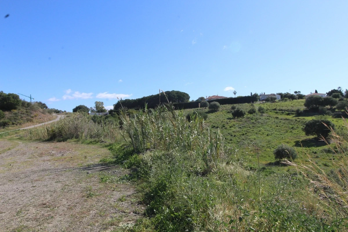 Terreno vista al mar de 28 000 m²