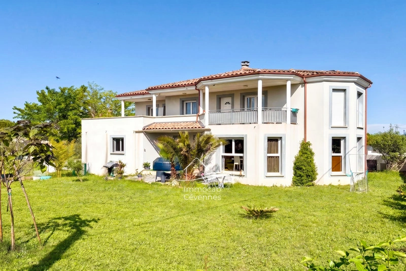 1 - verkauf villa alès gard frankreich