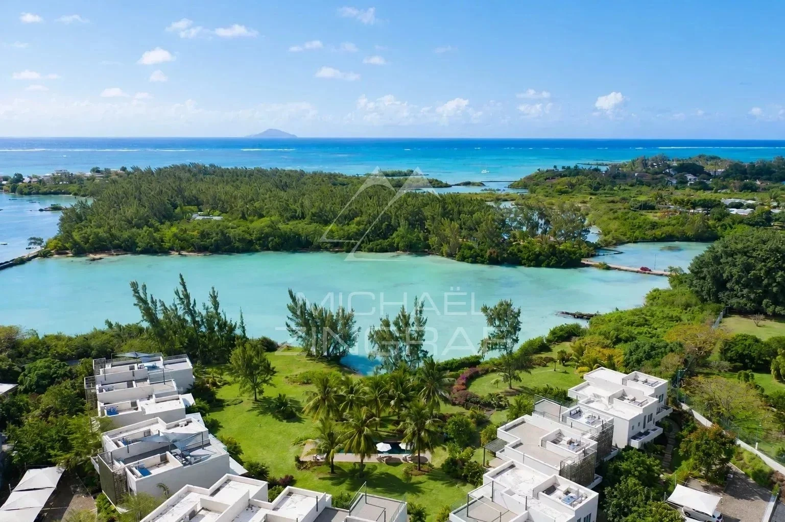 2 - sea view apartment for sale in calodyne rivière du rempart mauritius