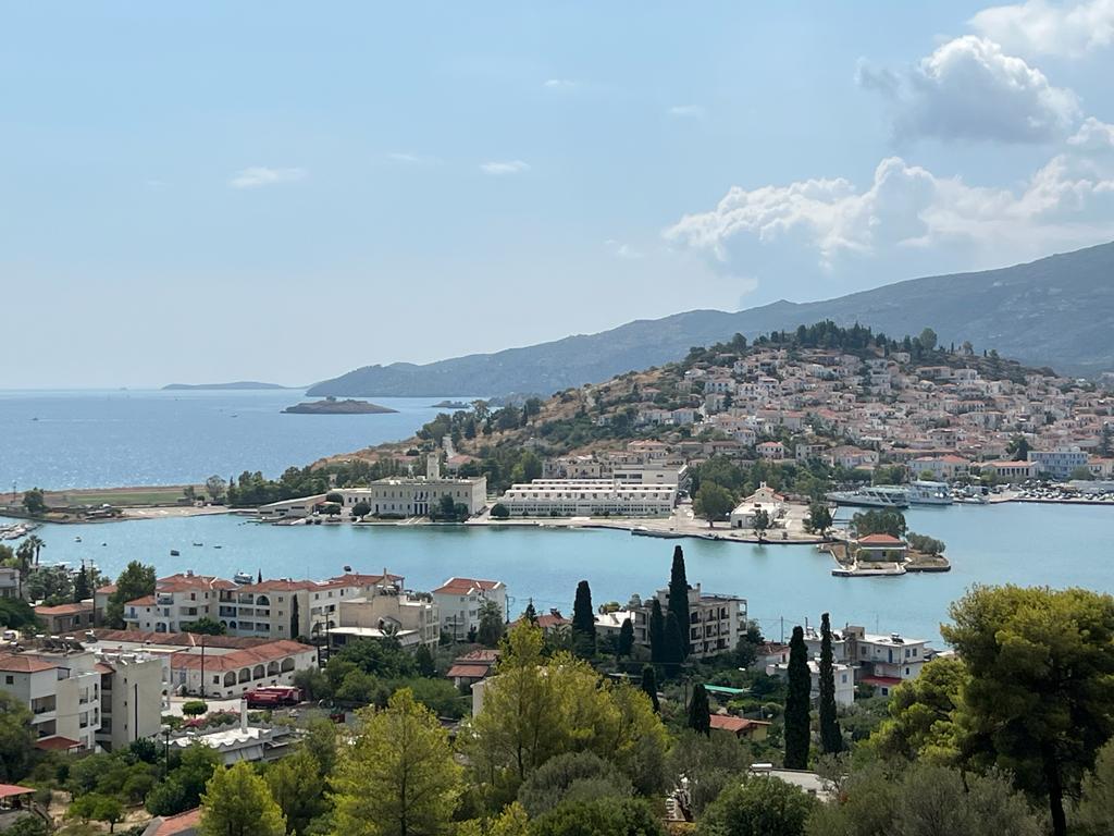 2 - verkoop huis uitzicht op zee poros attica griekenland