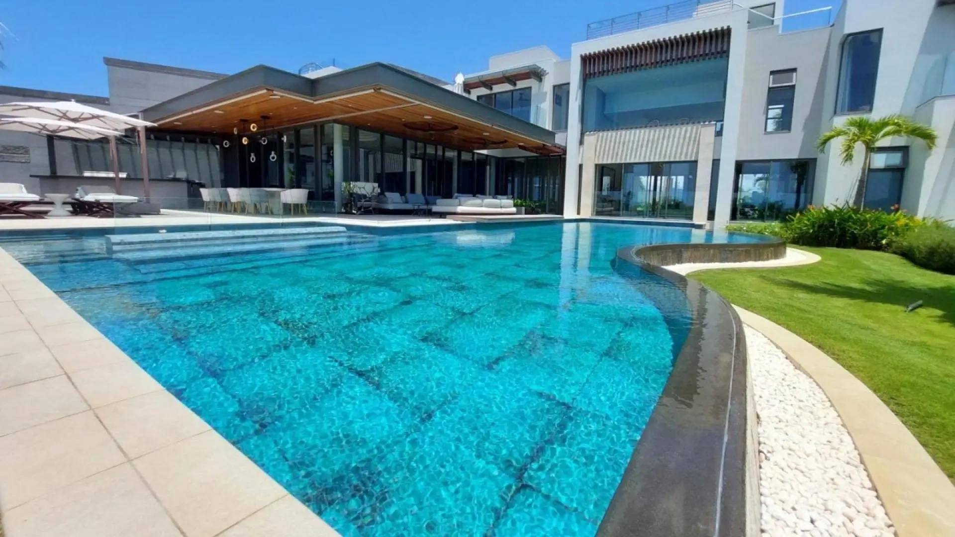 2 - verkoop villa uitzicht op zee beau champ flacq mauritius