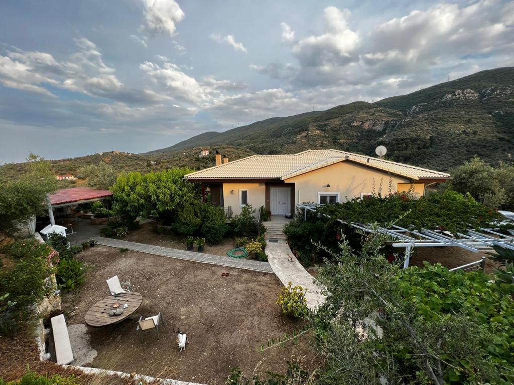 2 - verkoop huis poros attica griekenland