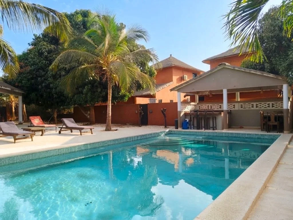 2 - venda villa a praia ao pé ngaparou thiès senegal