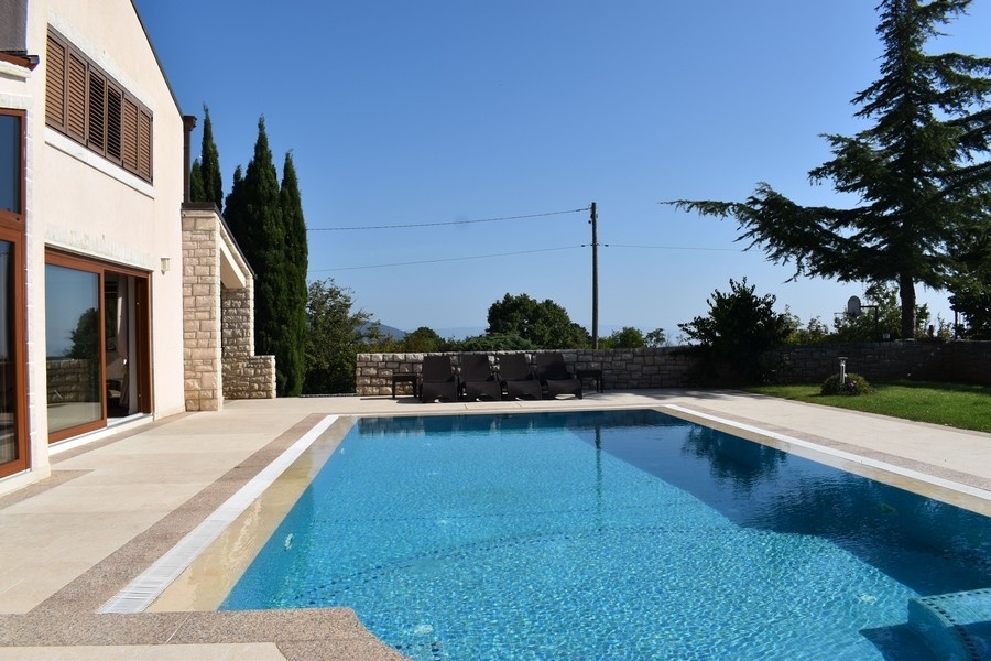 2 - verkoop huis uitzicht op zee rakalj istria kroatië