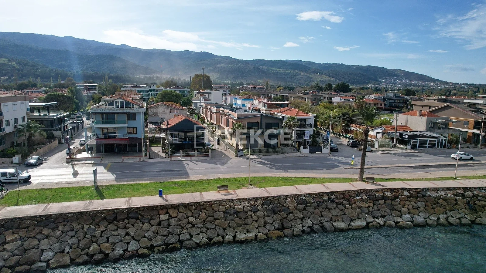 2 - vente maison vue mer güzelbahçe i̇zmir turquie