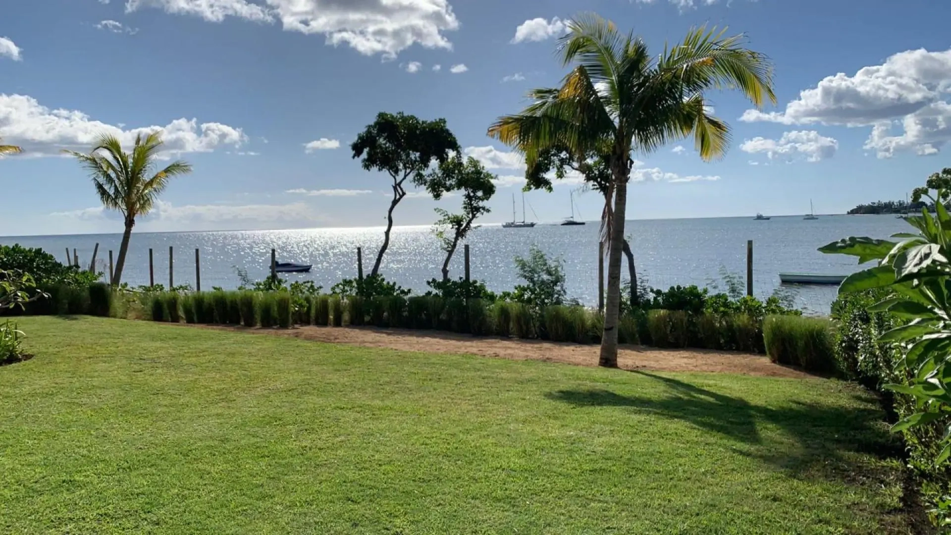 1 - vendita villa fronte mare black river rivière noire mauritius