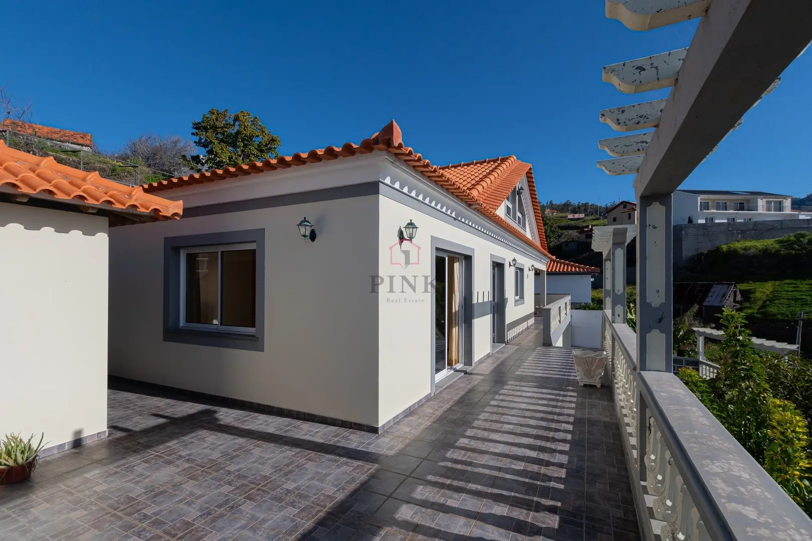 2 - sea view house for sale in calheta madeira portugal