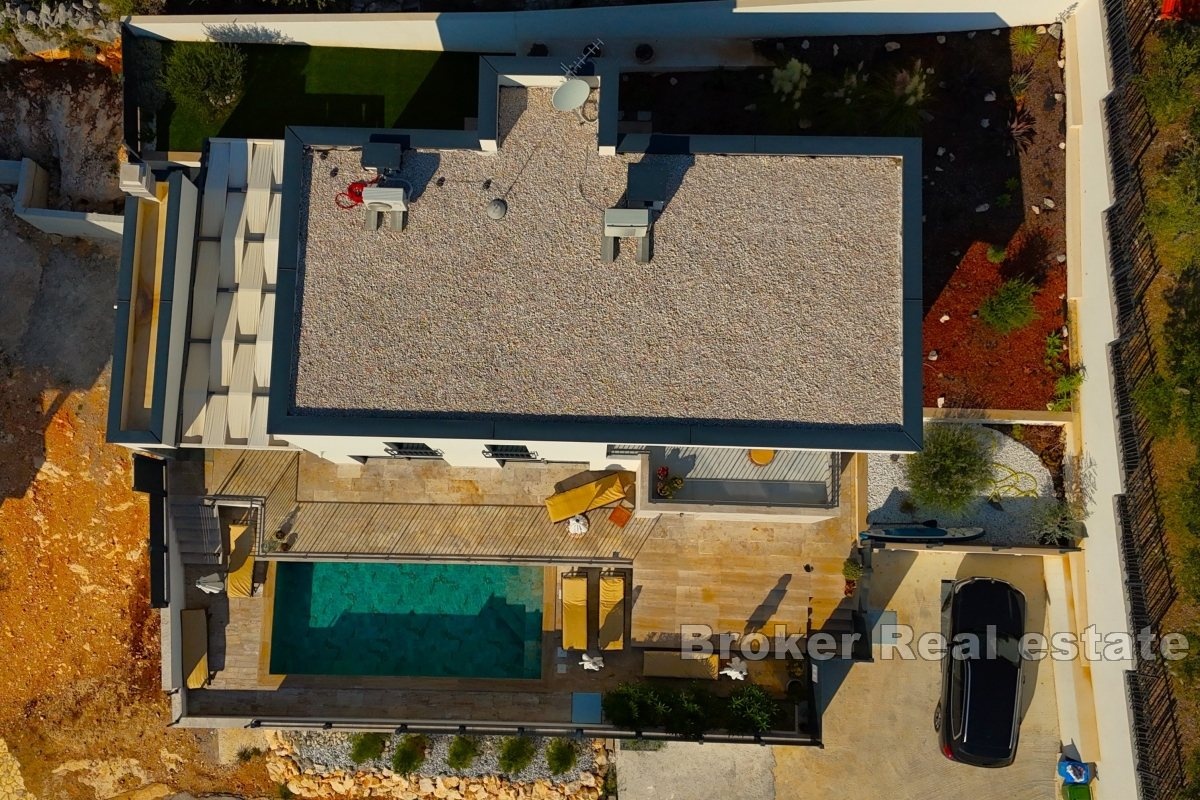 2 - venta casa vista al mar rogoznica šibenik-knin croacia